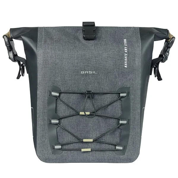 Torba za kolo Basil Navigator Storm M single bag MIK Hooks 12-15L, črna