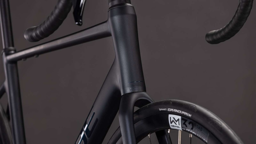 Cestno kolo Cube Attain C:62 SLX sleekgrey'n'prism 2026