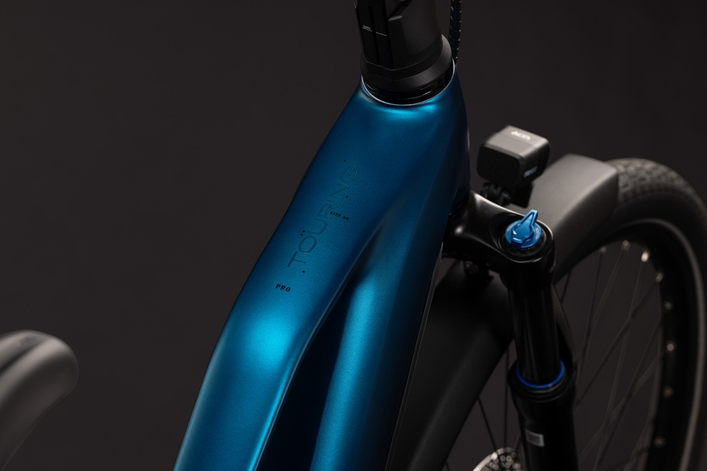 Električno kolo CUBE Touring Hybrid Pro 800 electricblue'n'prizm Trapeze 2027 